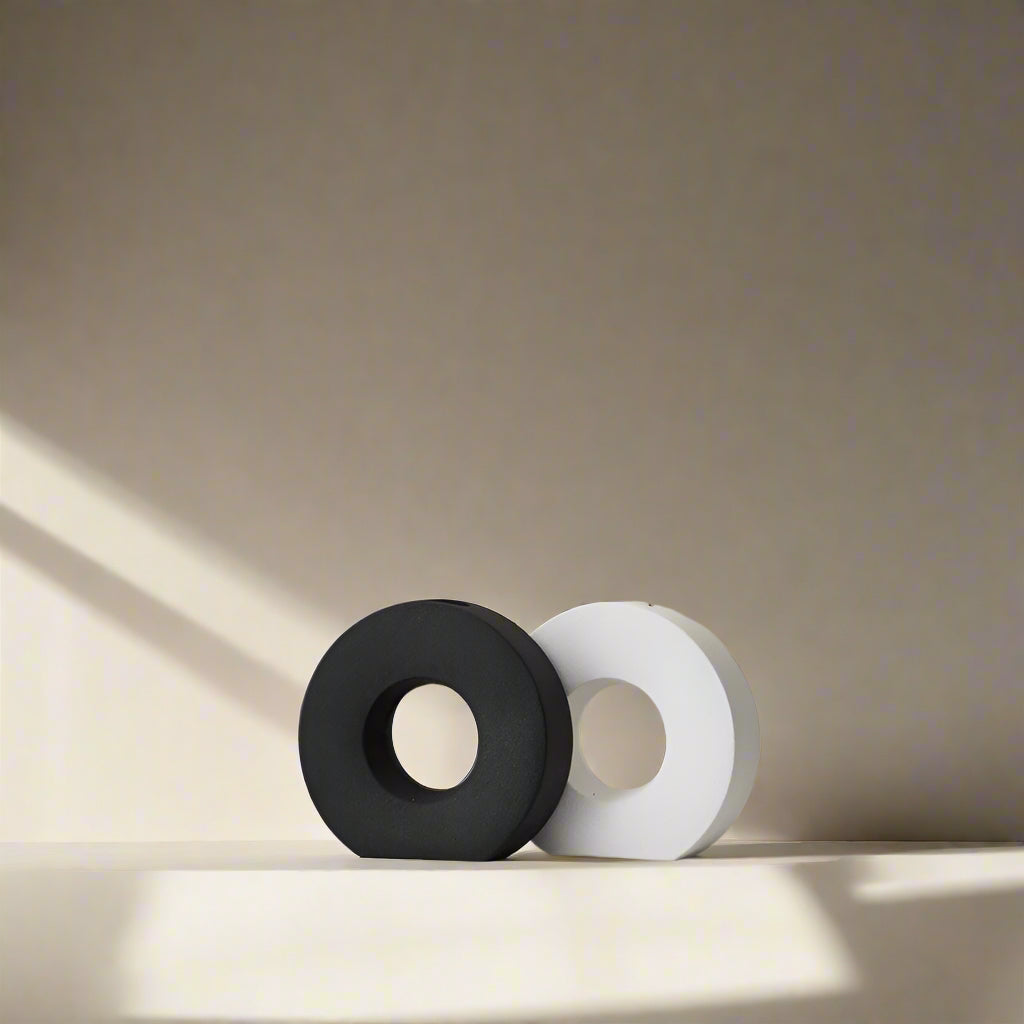 Donut-Shaped Ceramic Vase- Minimalist Nordic Decor